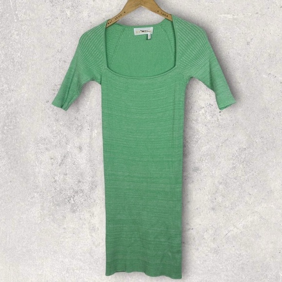 Green Ribbed Mini Dress - Picture 13 of 14